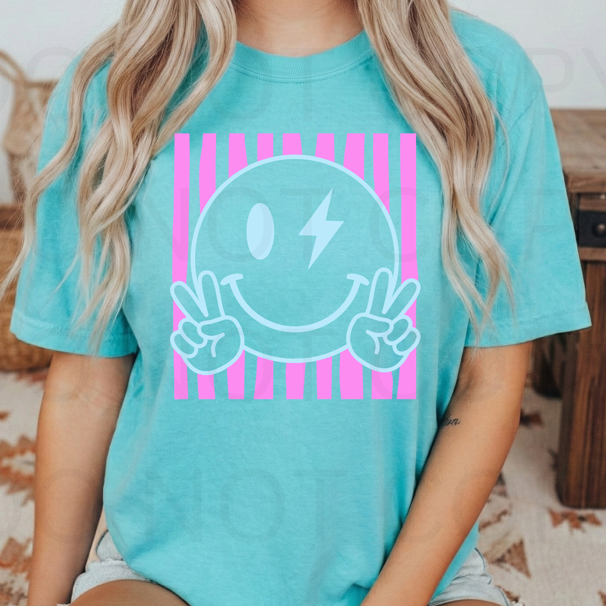 12.5" DTF - SMILEY - A 41