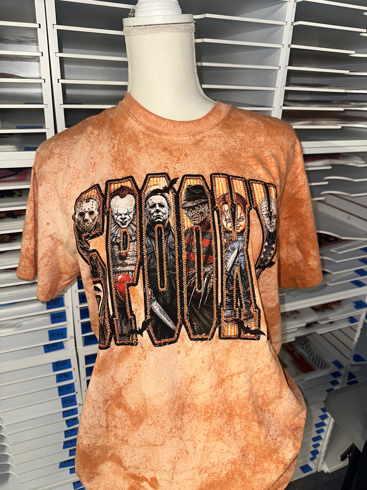 COMFORT COLOR TSHIRT - SPOOKY